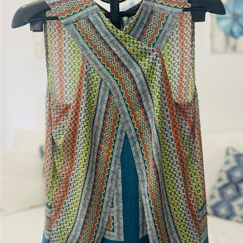 BCBG Multicolor Zigzag Sleeveless Top